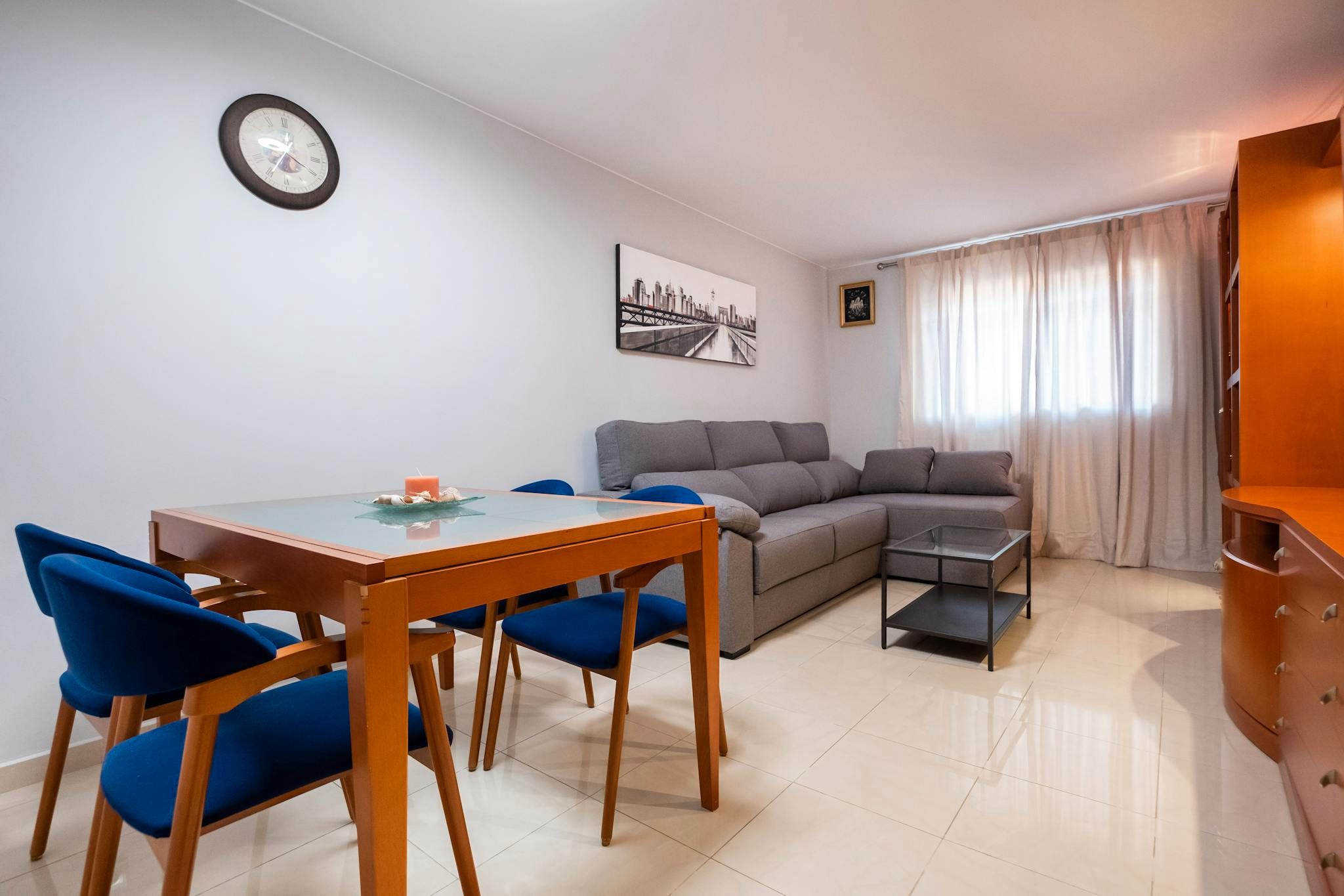Living room of Flat to rent in Cornellà de Llobregat  with Air Conditioner, Heating and Furnished