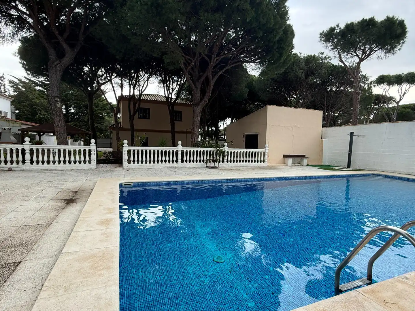 Swimming pool of Houses for sale in Chiclana de la Frontera  with Community pool