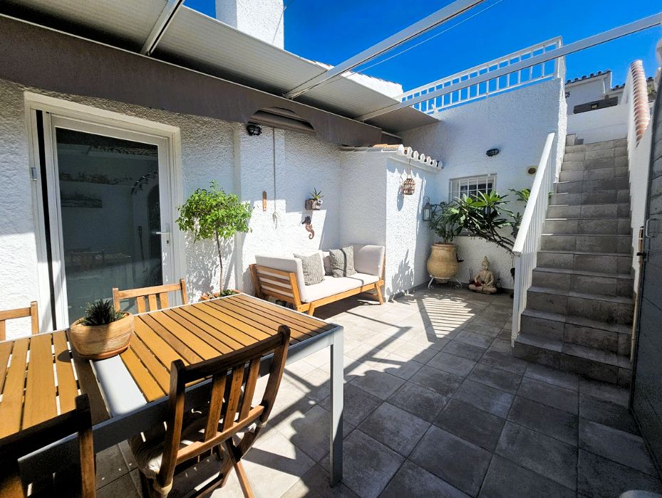 House or chalet for sale in Calle Calypso, 1, Calahonda