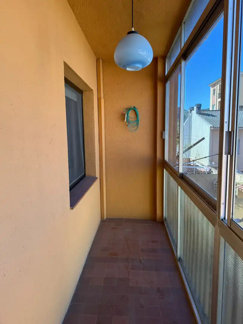Terrasse von Einfamilien-Reihenhaus zum Verkauf in Sant Celoni mit Klimaanlage, Heizung und Balkon