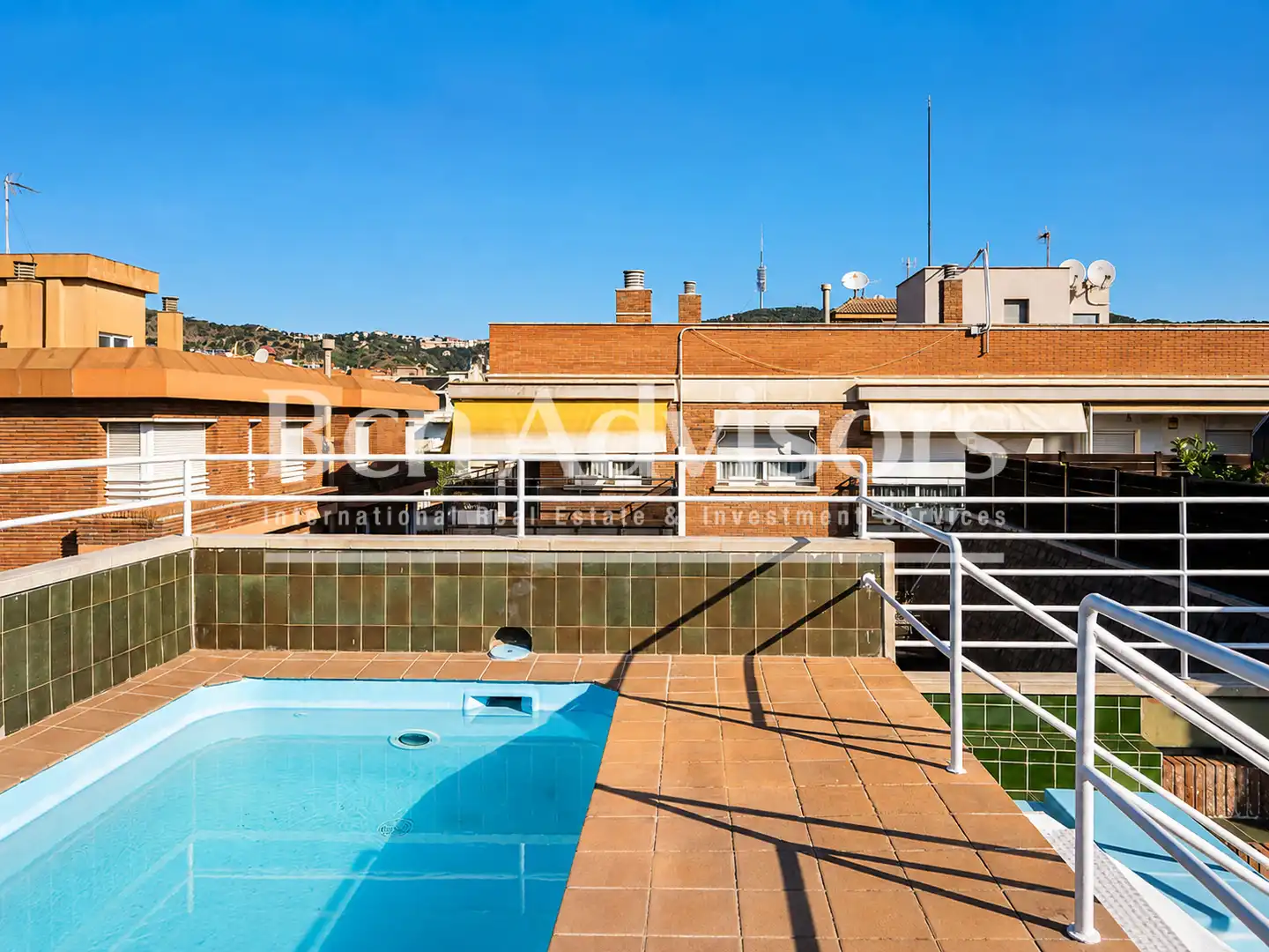 Piscina de Àtic en venda en Barcelona amb Aire condicionat, Calefacció i Parquet