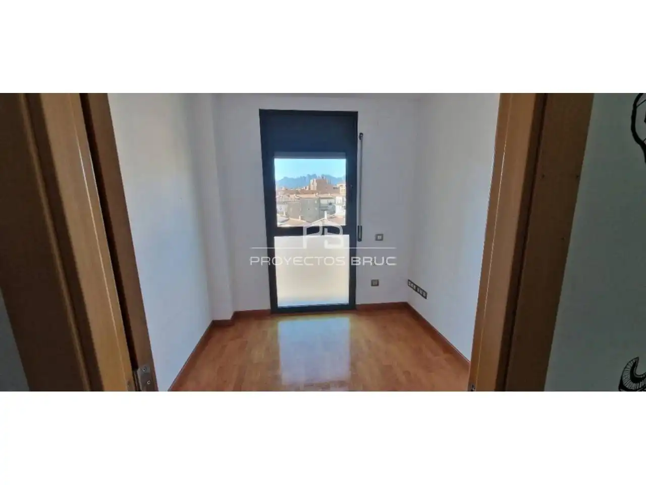 Schlafzimmer von Gebäude zum Verkauf in Manresa