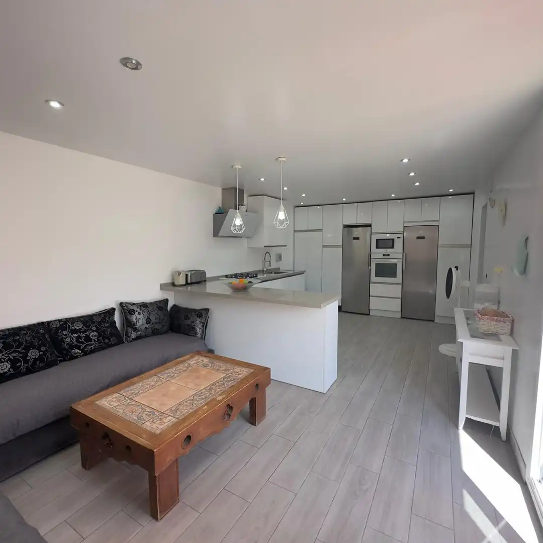 Cocina de Piso en venta en La Línea de la Concepción