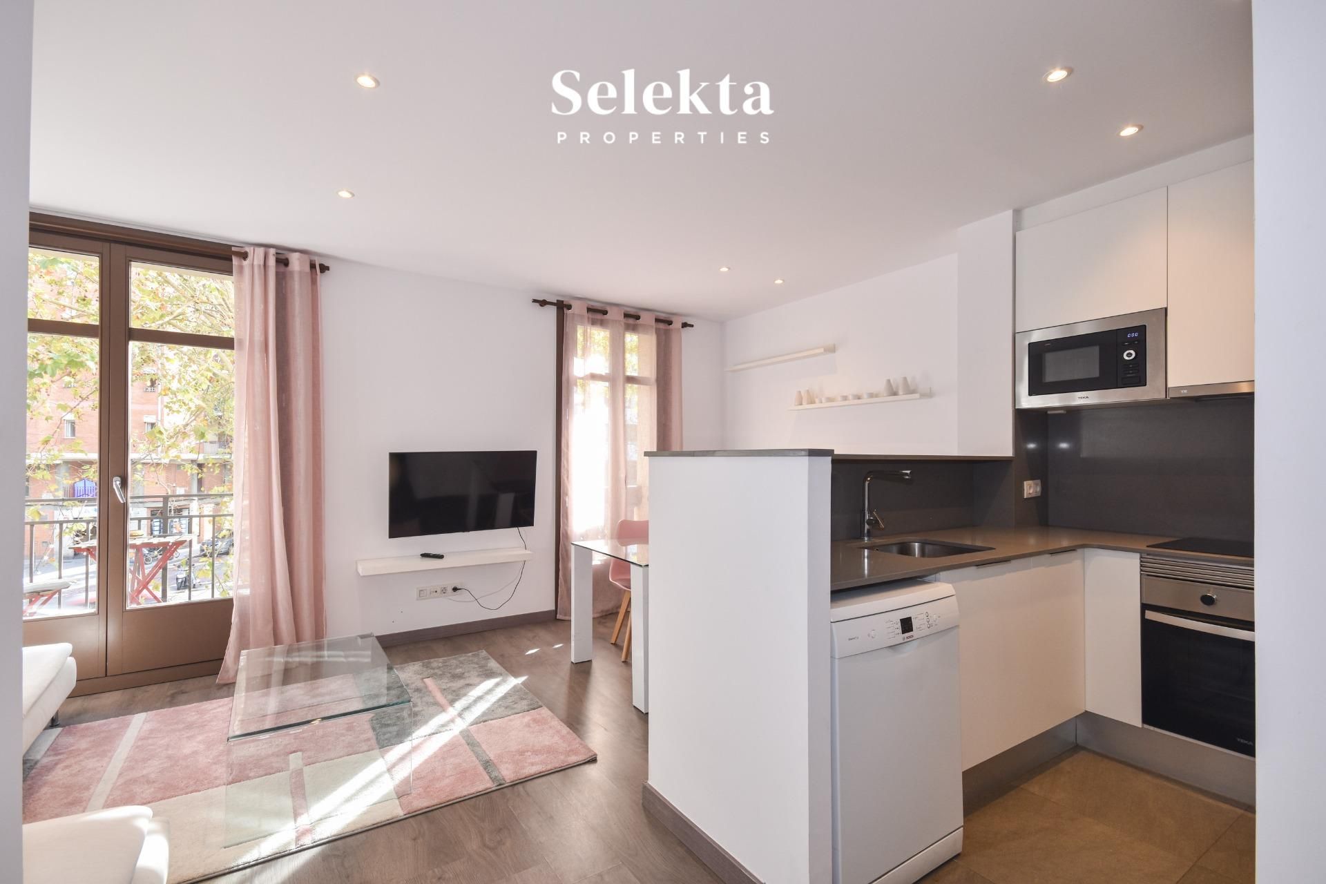 Bedroom of Apartment for sale in  Barcelona Capital  with Air Conditioner, Heating and Parquet flooring