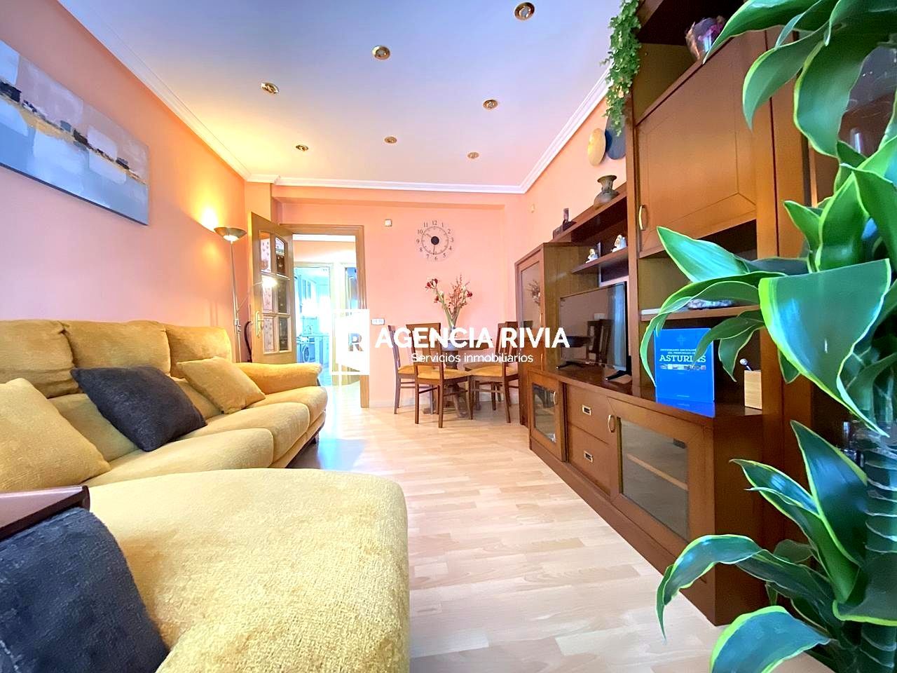 Living room of Apartment to rent in Gijón   with Heating and Furnished
