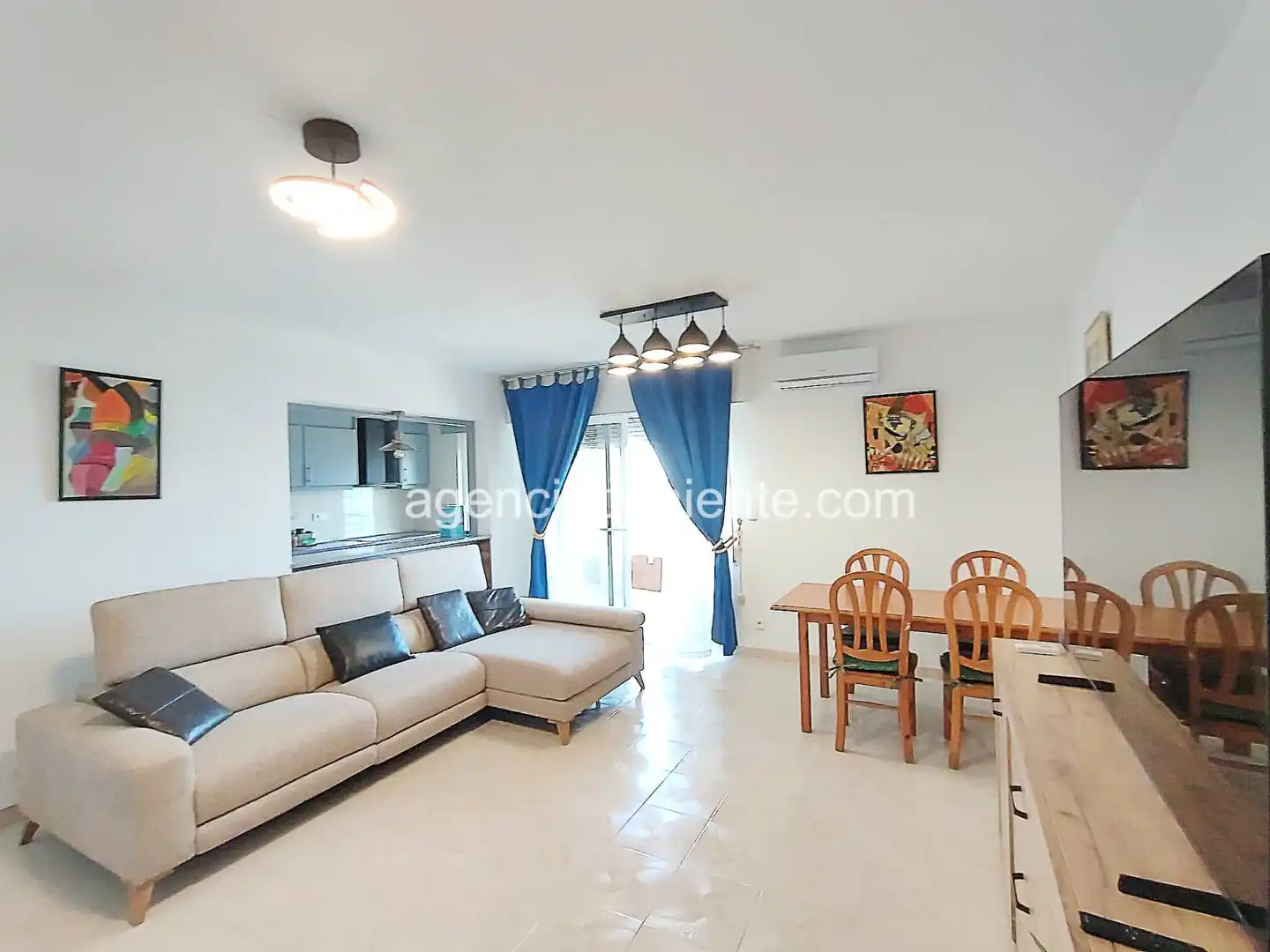 Wohnzimmer von Wohnung zur Miete in Villajoyosa / La Vila Joiosa mit Klimaanlage, Heizung und Terrasse