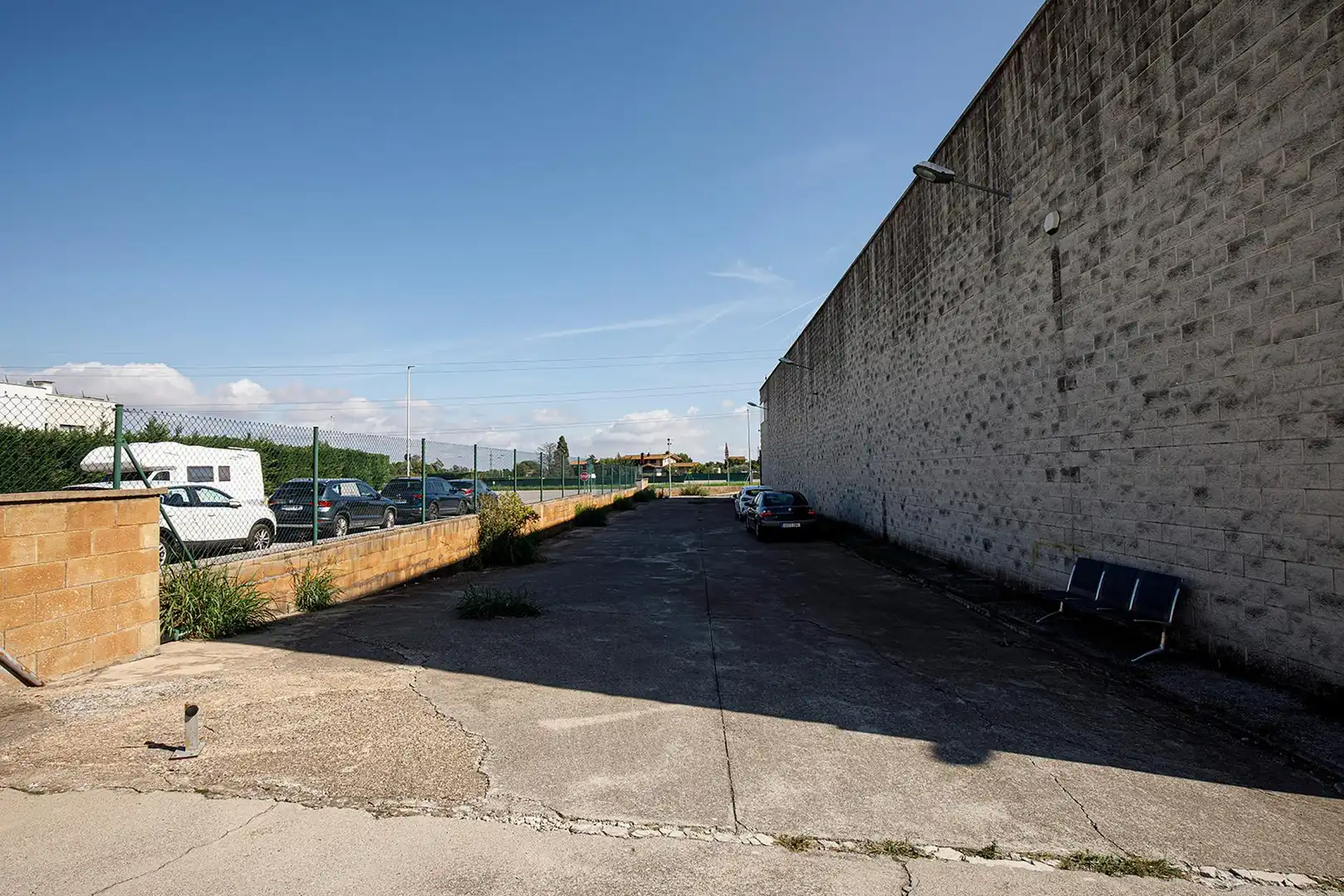 Parking de Nave industrial en venta en Celrà, Girona
