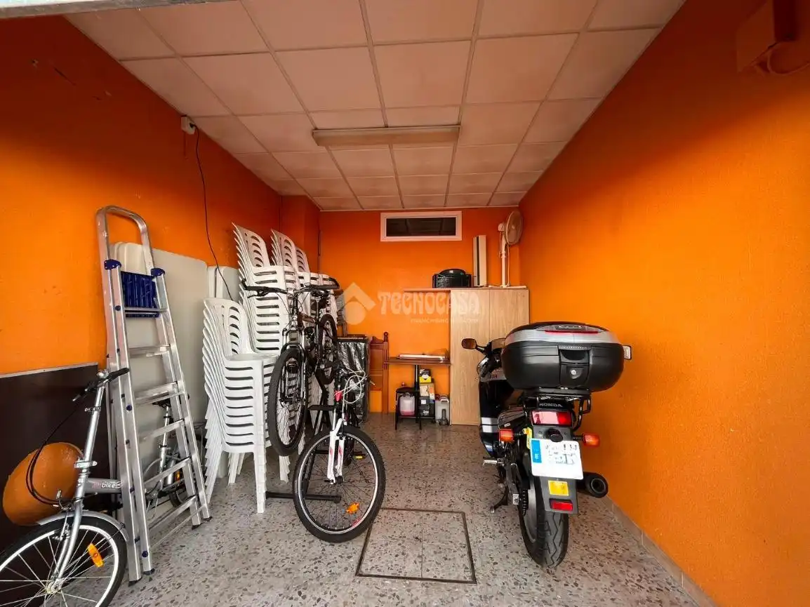 Local en venda en Alcalá de Guadaira amb Aire condicionat