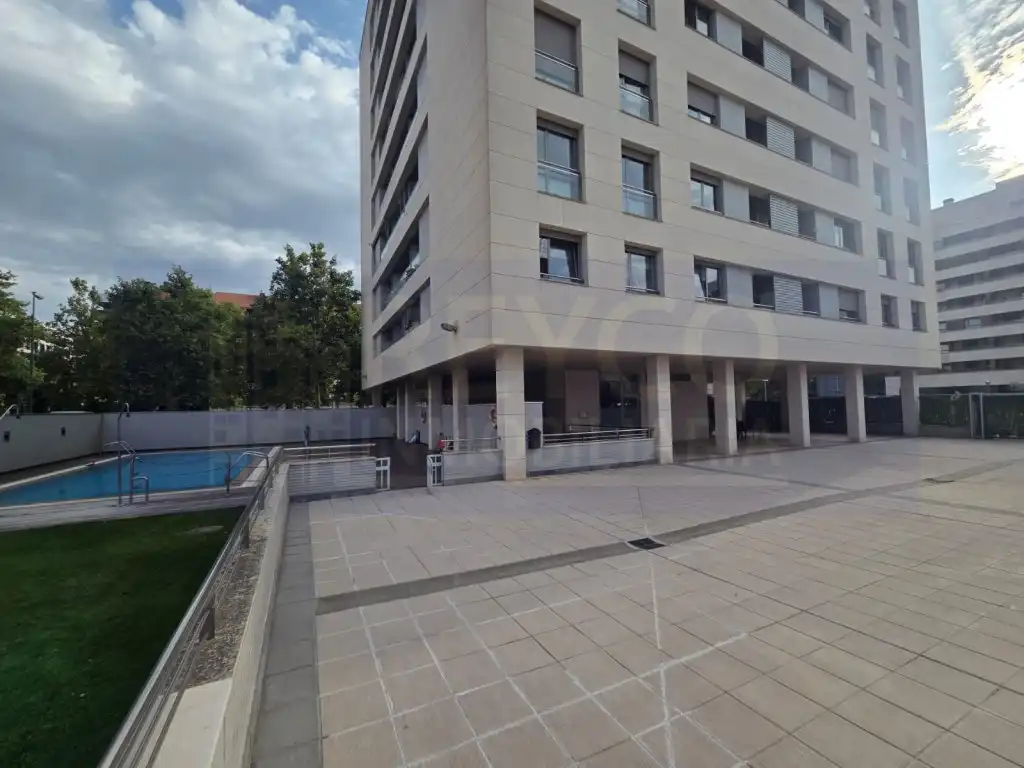 Exterior view of Apartments for sale in  Logroño