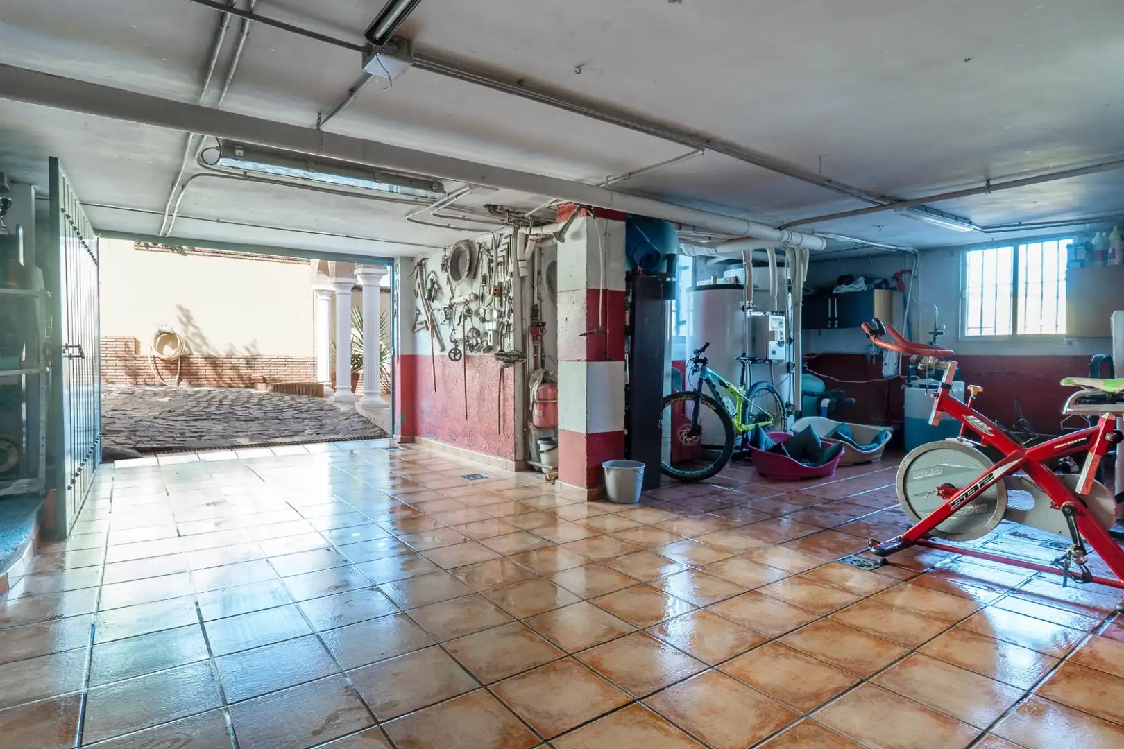 Houses for sale in Villa de Otura  with Air Conditioner, Heating and Private garden
