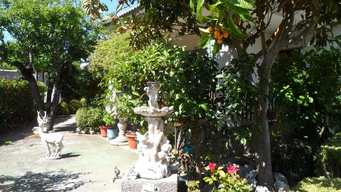 Chalet con jardín en venta en Calle Matadero 5, imagen 15