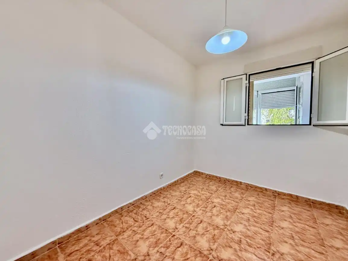 Habitación de Piso en venta en Alcalá de Henares con Calefacción y Terraza