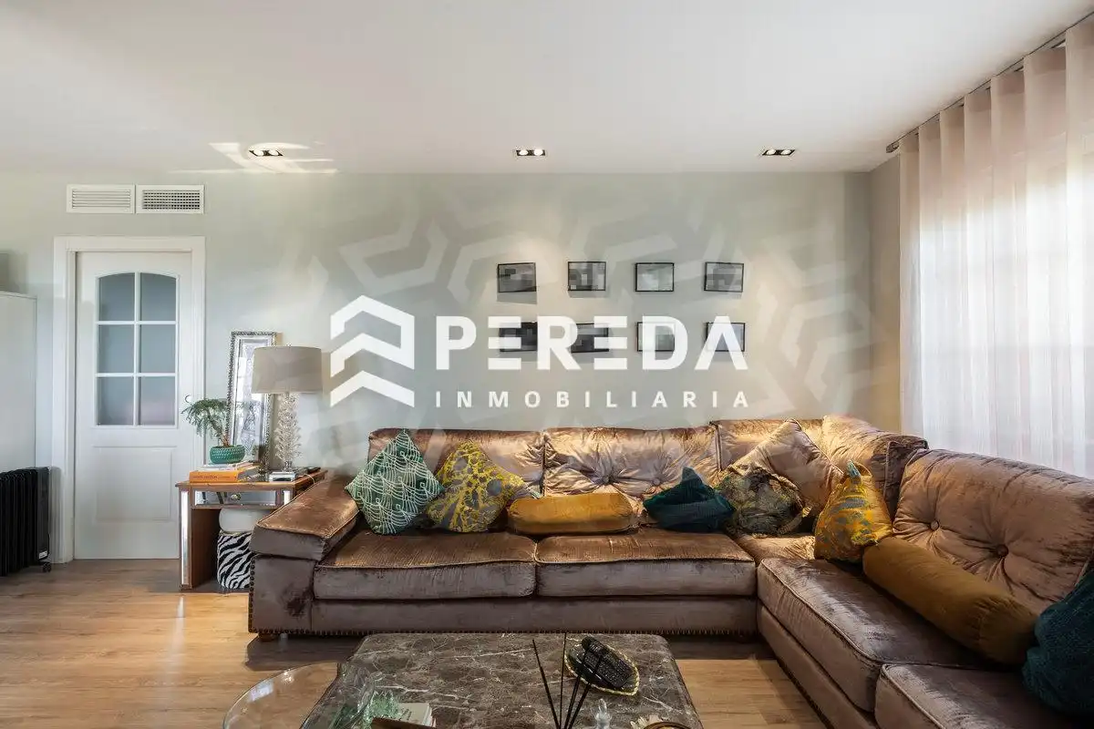 Sala de estar de Apartamento en venta en Roquetas de Mar ciudad