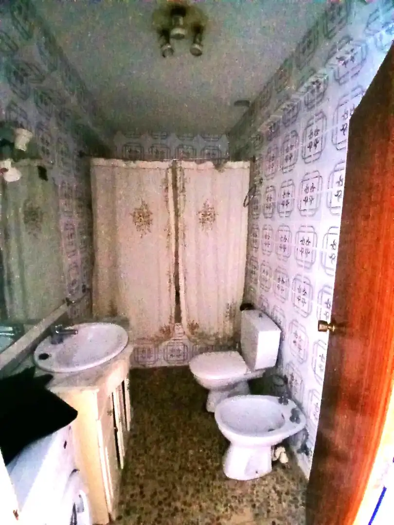 Badezimmer von Wohnung zum Verkauf in Valdelacasa