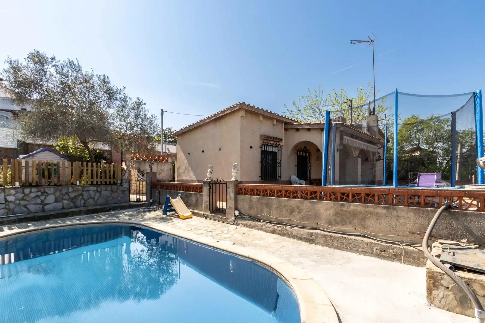 Exterior view of Houses for sale in Castellbisbal  with Air Conditioner, Heating and Private garden