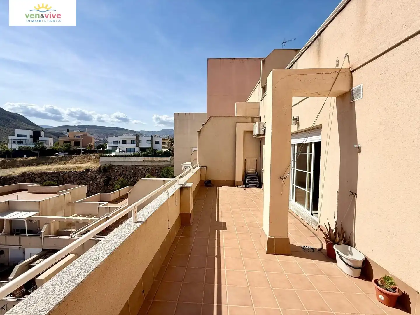 Exterior view of Flat for sale in Roquetas de Mar  with Air Conditioner, Terrace and Community pool