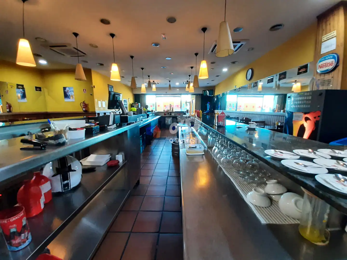 Local comercial en traspàs a Vinyets - Molí Vell