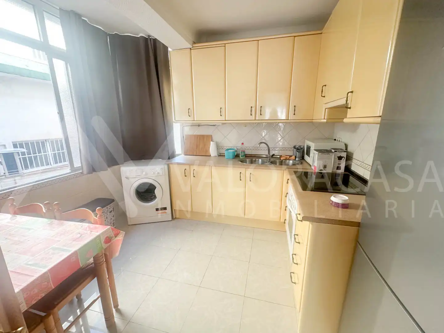 Kitchen of Flat for rent in Málaga  with Air Conditioner, Furnished and Microwave