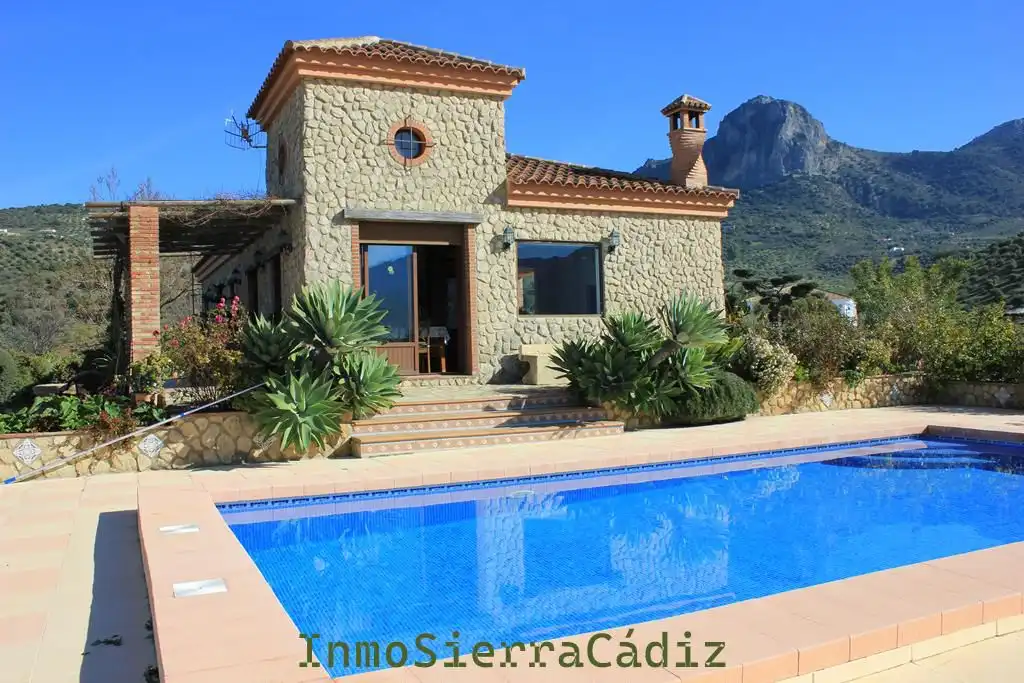 Casa rústica amb piscina en venda a N/A, imagen 2