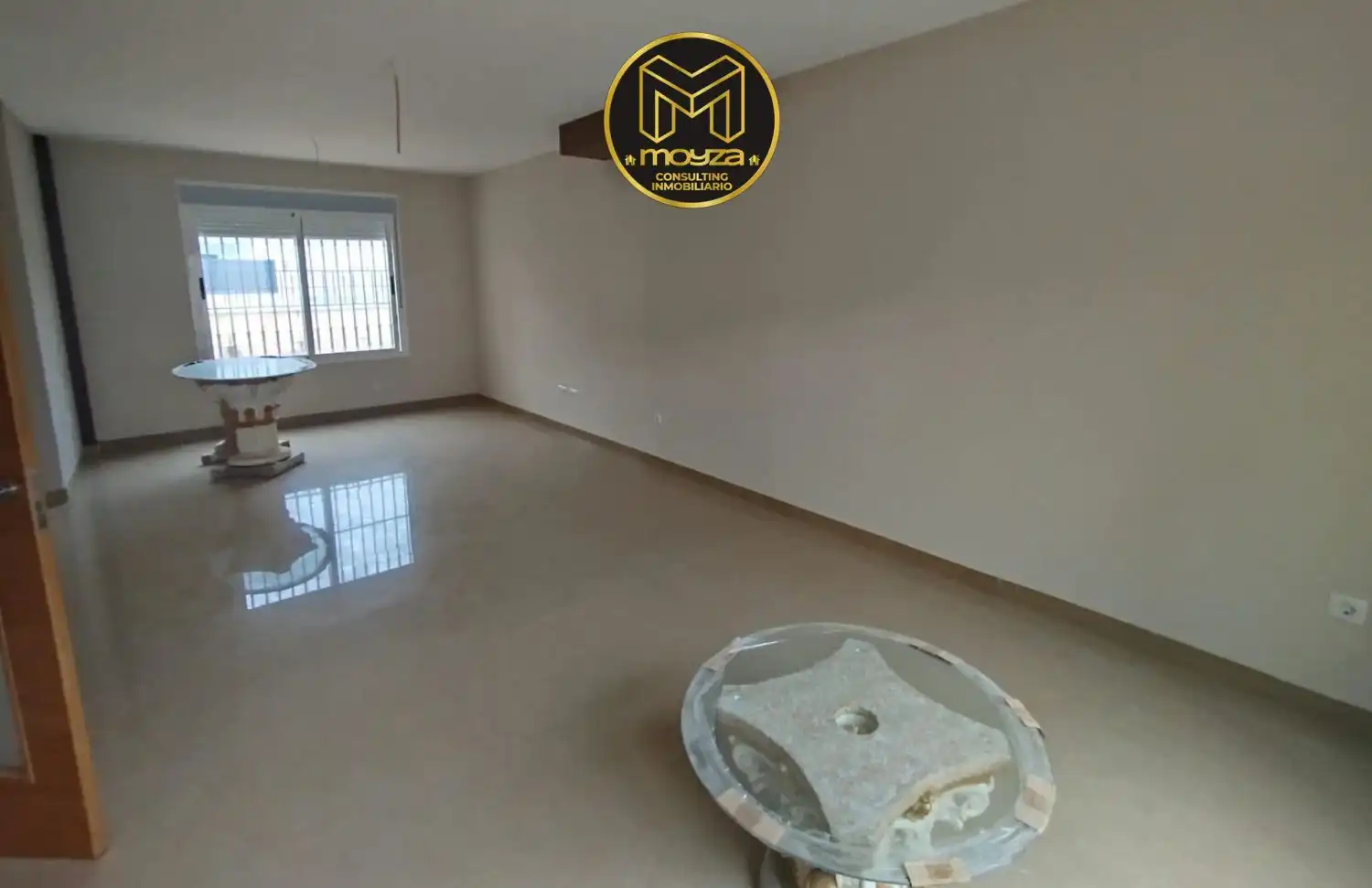 Sala de estar de Casa o chalet en venta en Fuerte del Rey con Terraza