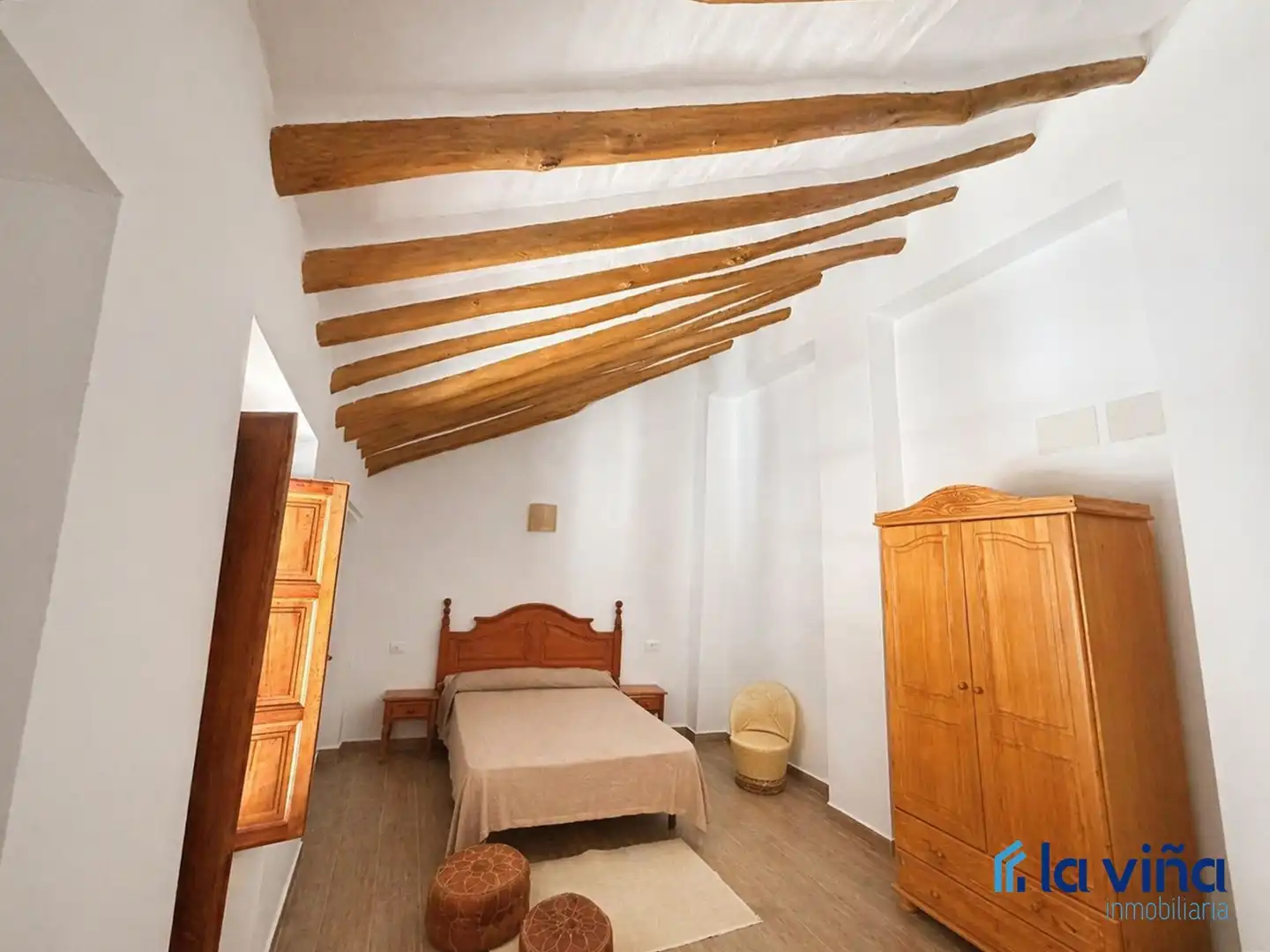 Bedroom of Houses for sale in Cuevas Bajas  with Swimming Pool and Furnished