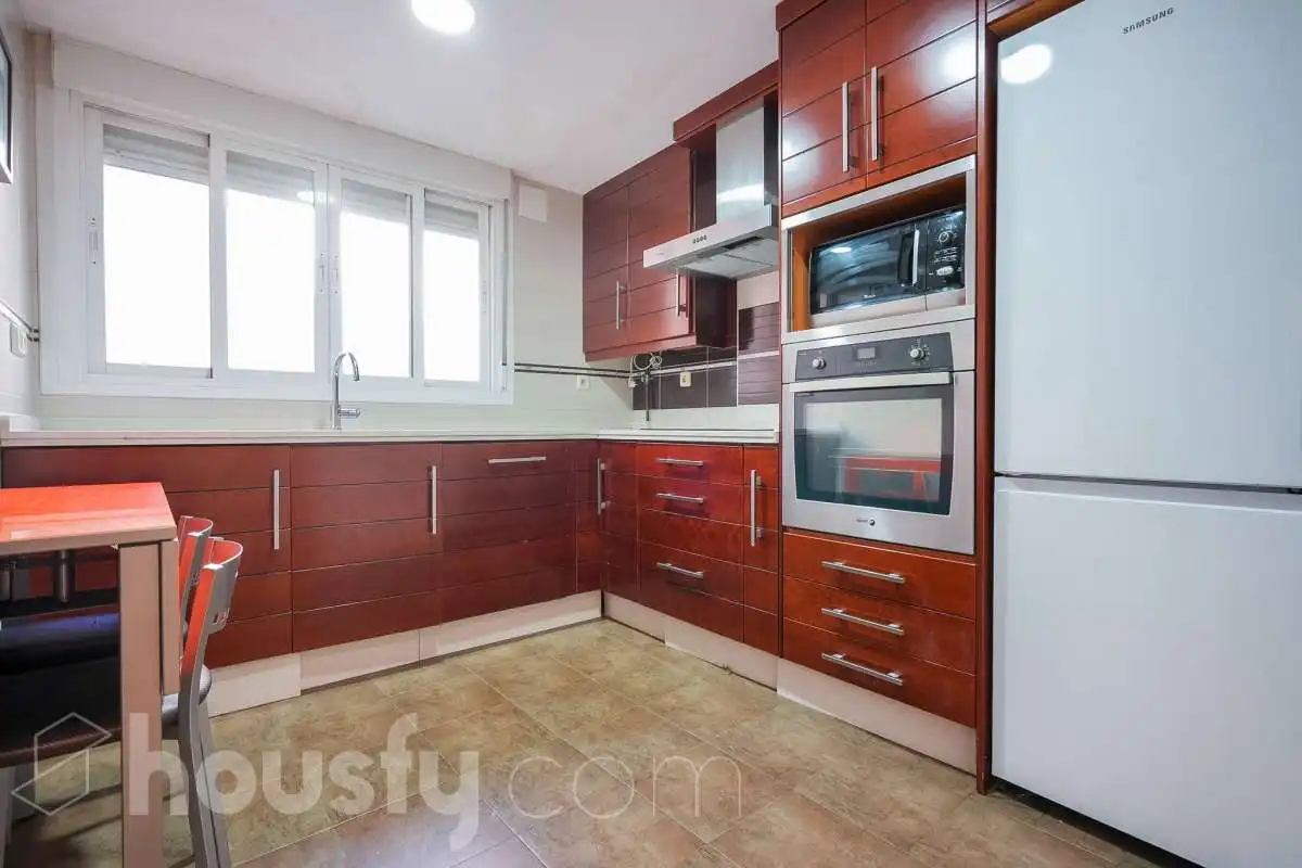 Kitchen of Flat for sale in Móstoles  with Air Conditioner, Heating and Terrace