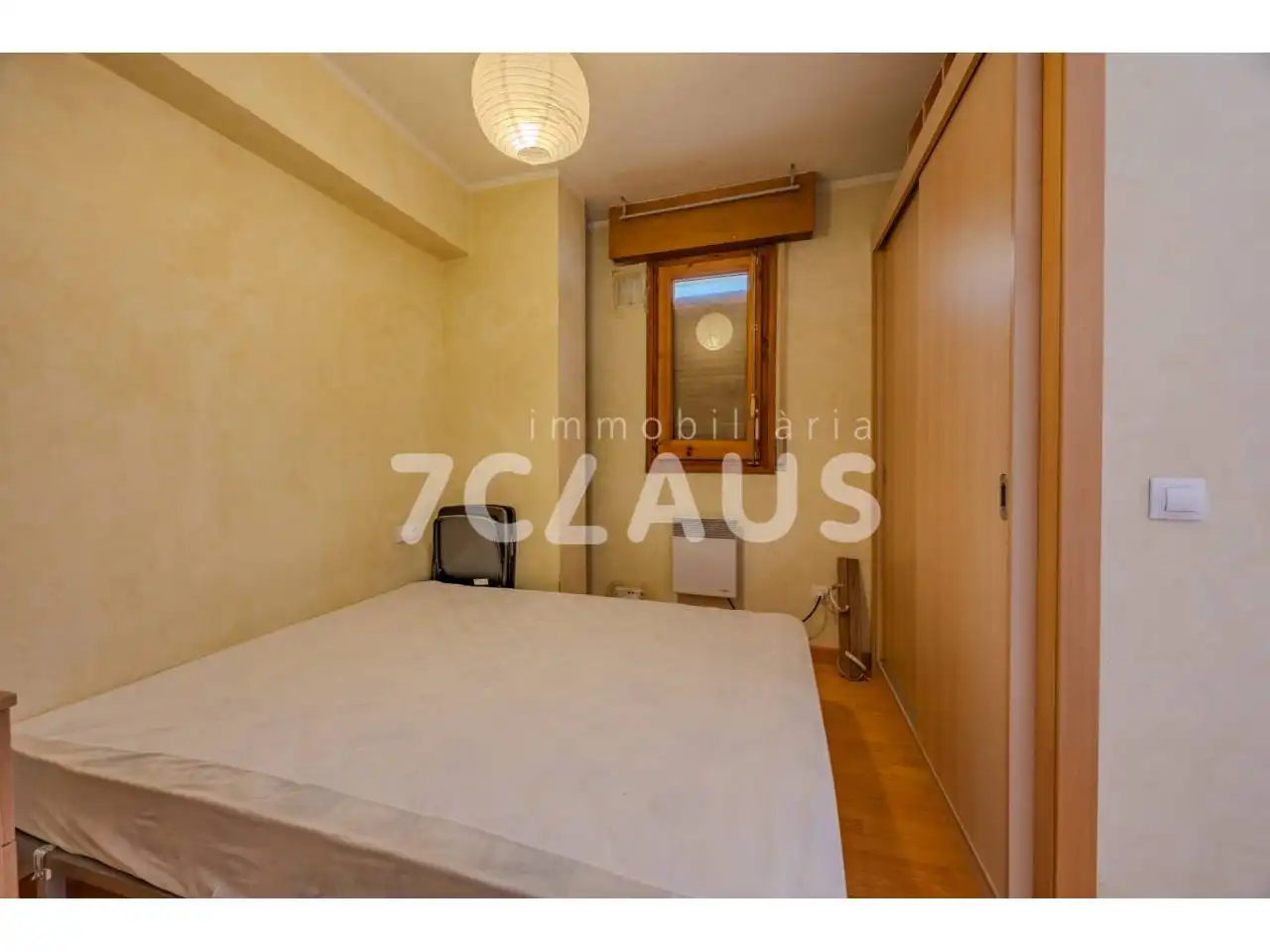 Habitación de Estudio en venta en Encamp con Calefacción, Parquet y Amueblado