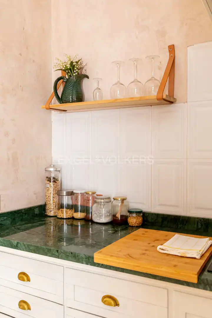 Study for rent in Santa Catalina