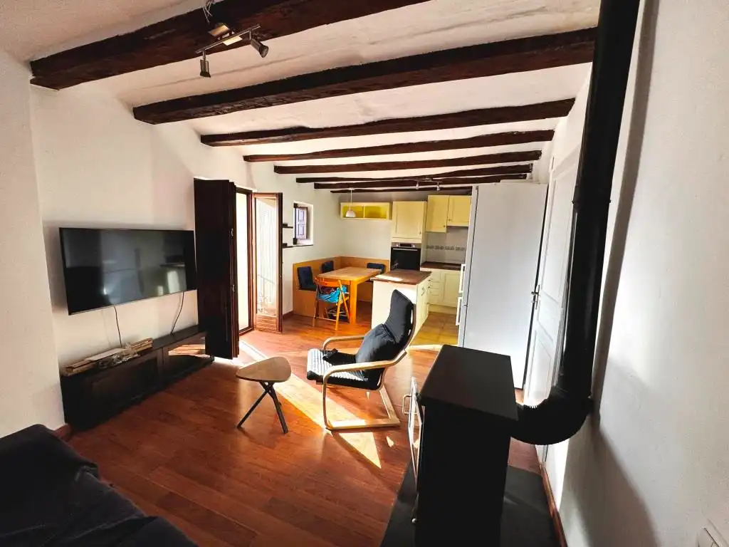 Casa adosada en venta en Calle de los Serranos de Aparicio, 11, Cretas