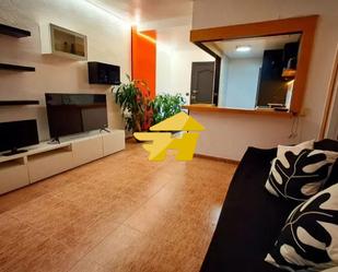 Living room of Flat for sale in Torremolinos  with Private garden, Swimming Pool and Furnished