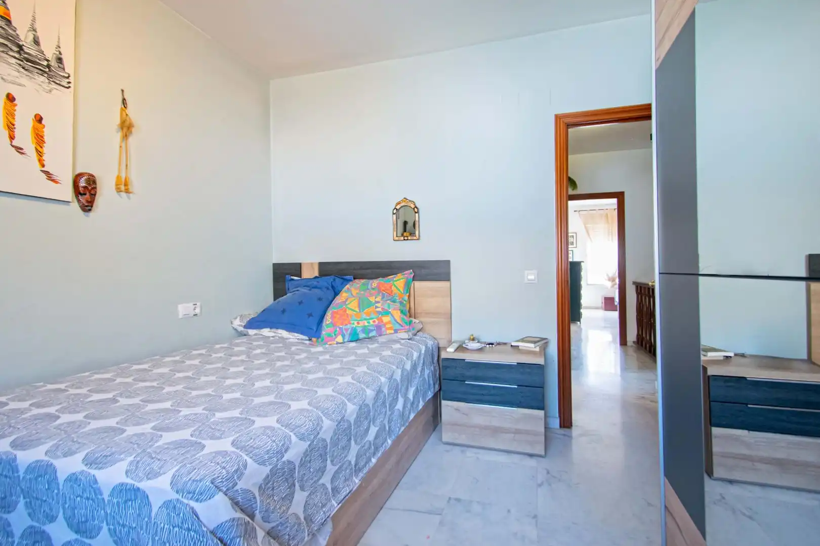 Dormitori de Casa adosada en venda en Espartinas amb Aire condicionat, Jardí privat i Traster