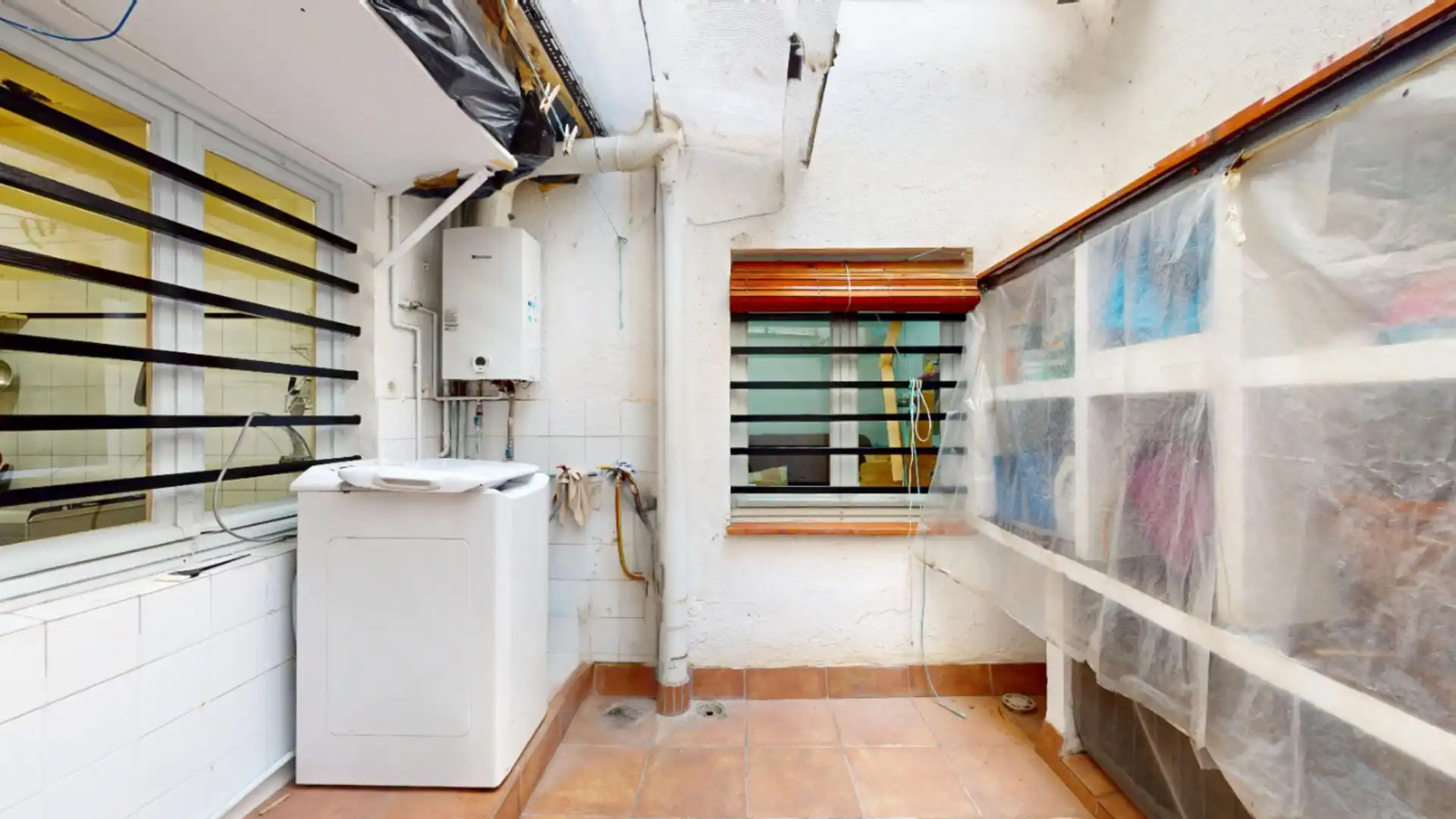 Flat for sale in Barcelona  with Air Conditioner, Terrace and Balcony