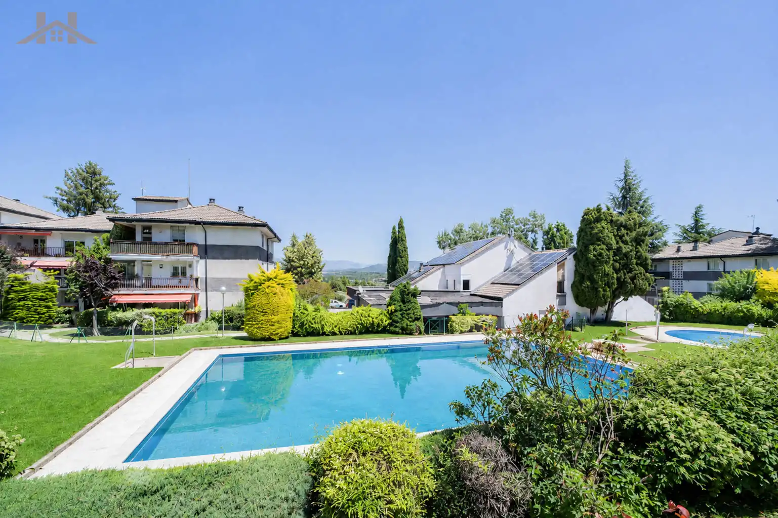 Piscina de Piso en venta en Galapagar con Calefacción, Parquet y Terraza