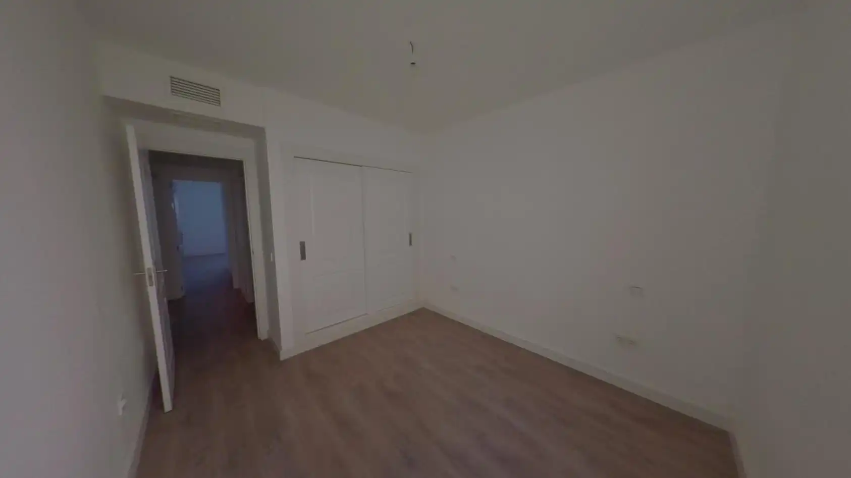 Planta baja en venta en Marbella con Piscina y Piscina comunitaria