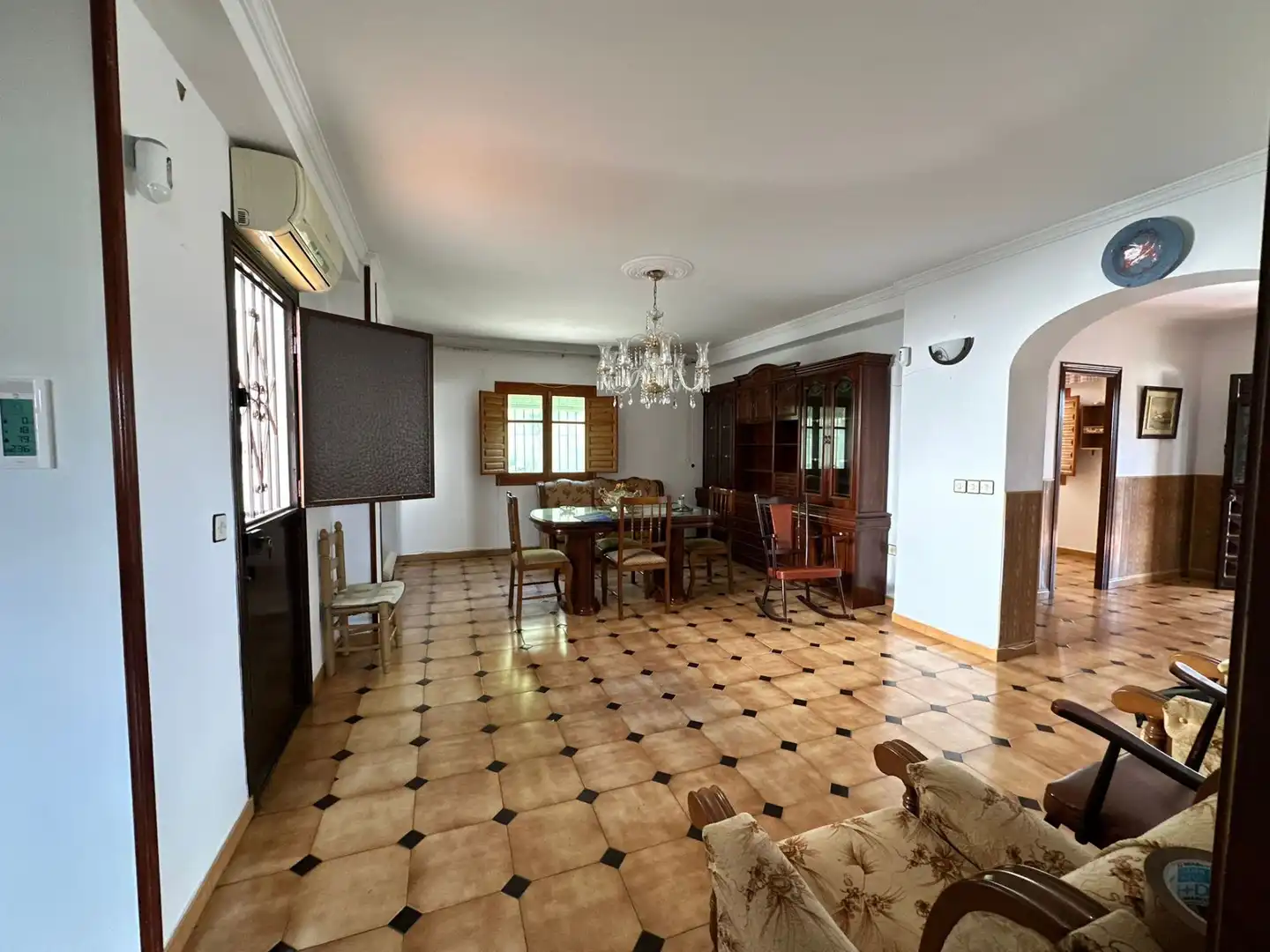 Menjador de Casa o xalet en venda en Vélez-Málaga amb Aire condicionat, Jardí privat i Traster