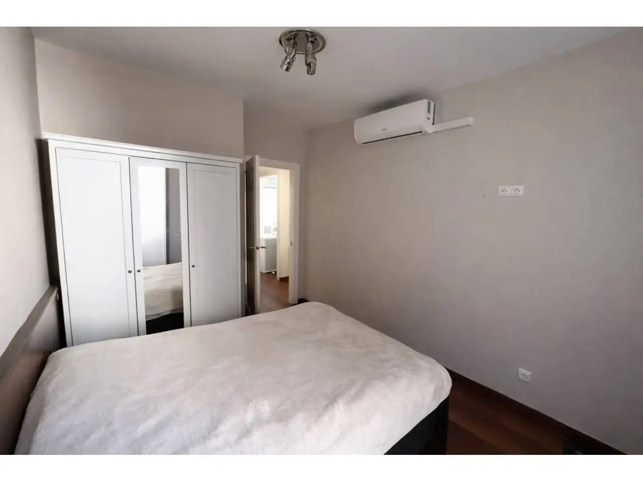 Piso en venta en Calle Nàpols, El Parc i la Llacuna del Poblenou