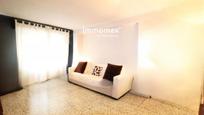 Living room of Flat for sale in  Barcelona Capital  with Heating