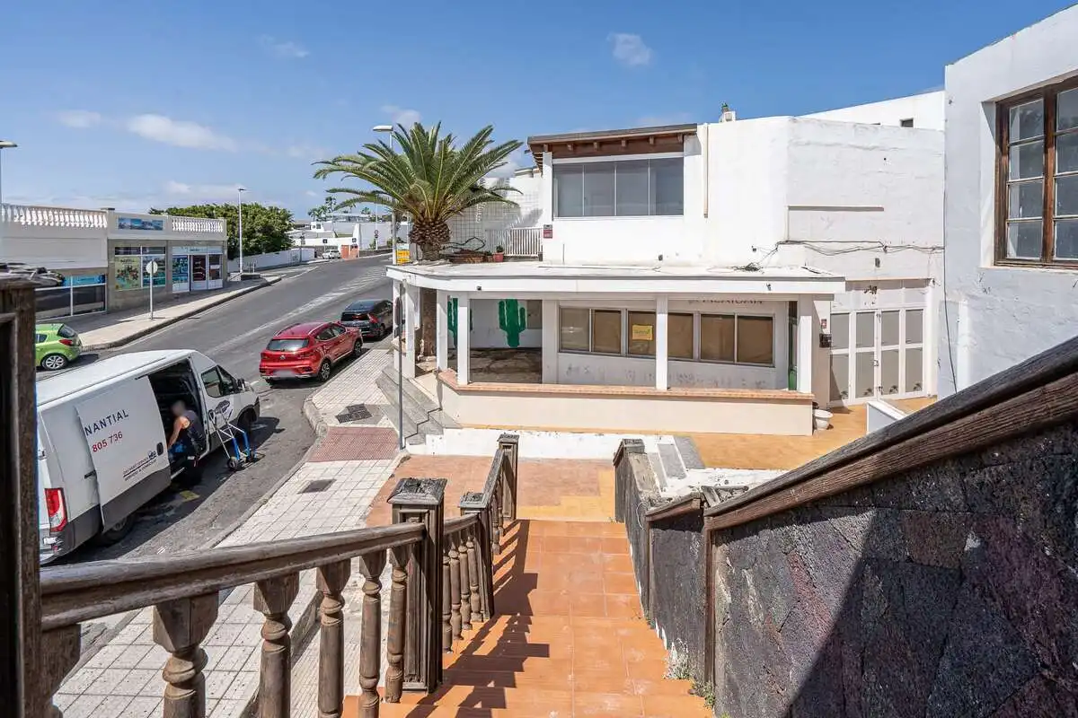 Exterior view of Commercial properties for sale in Tías