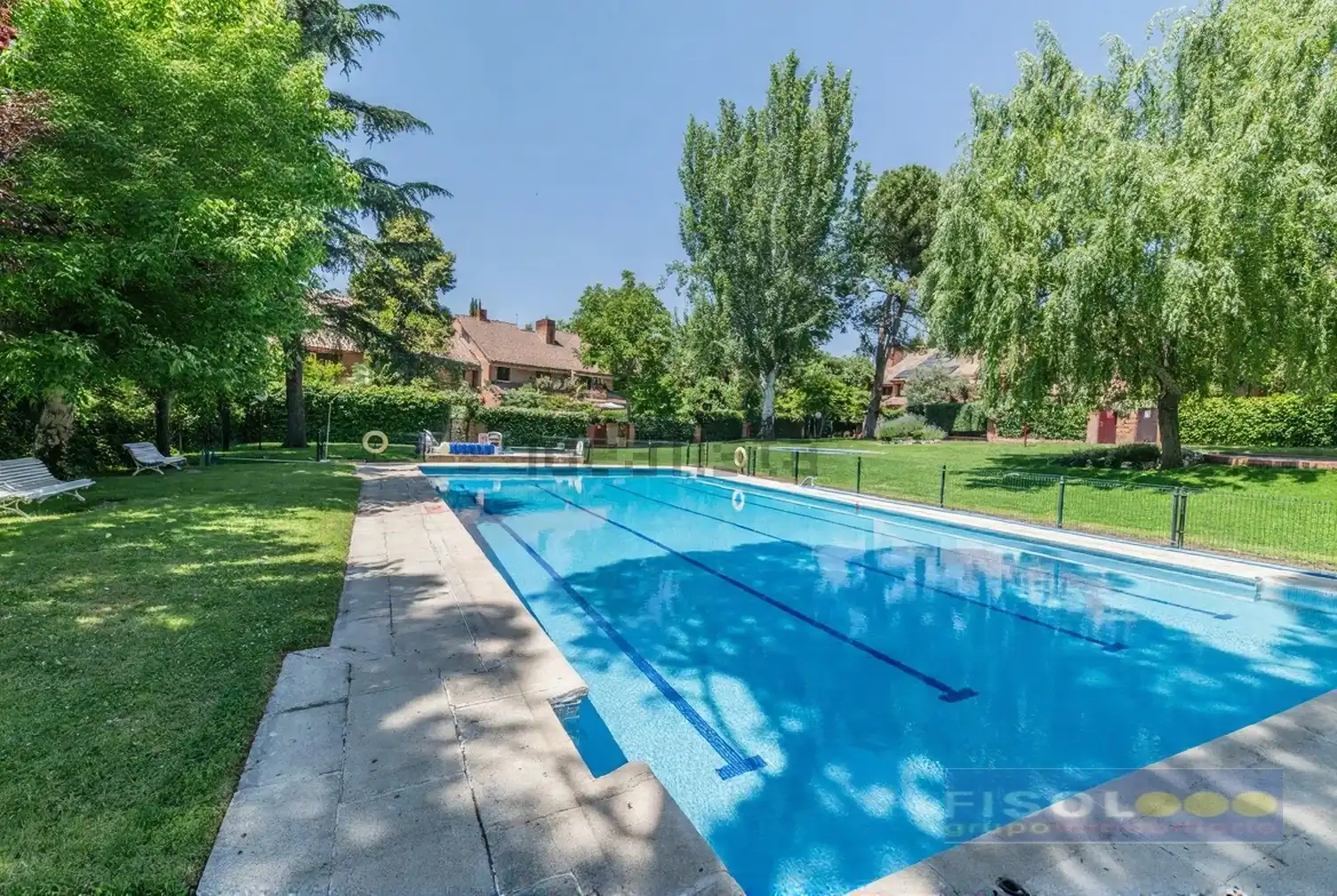 Maison mitoyenne avec piscine à vendre à Moncloa - Aravaca