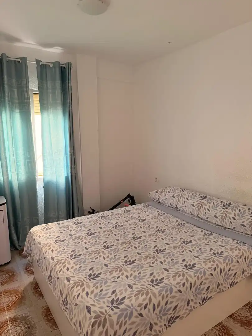 Habitación de Piso en venta en Málaga