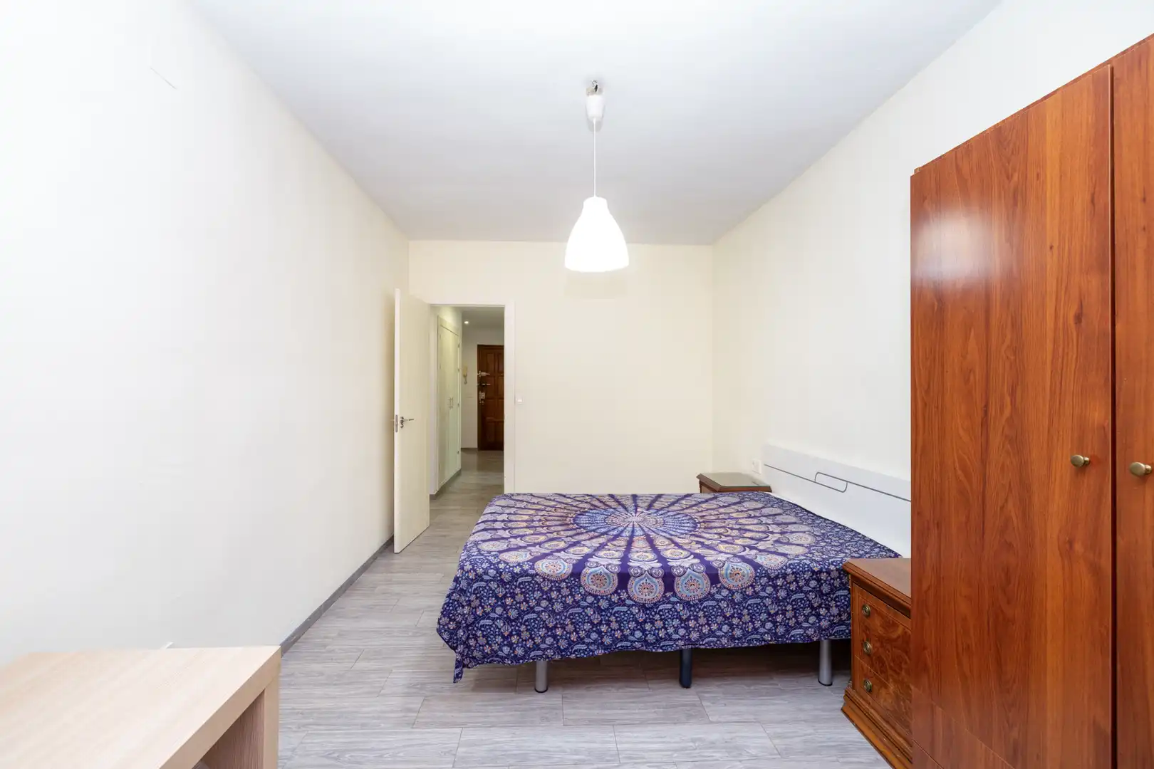 Bedroom of Flat for rent in Granada  with Heating, Furnished and Washing machine