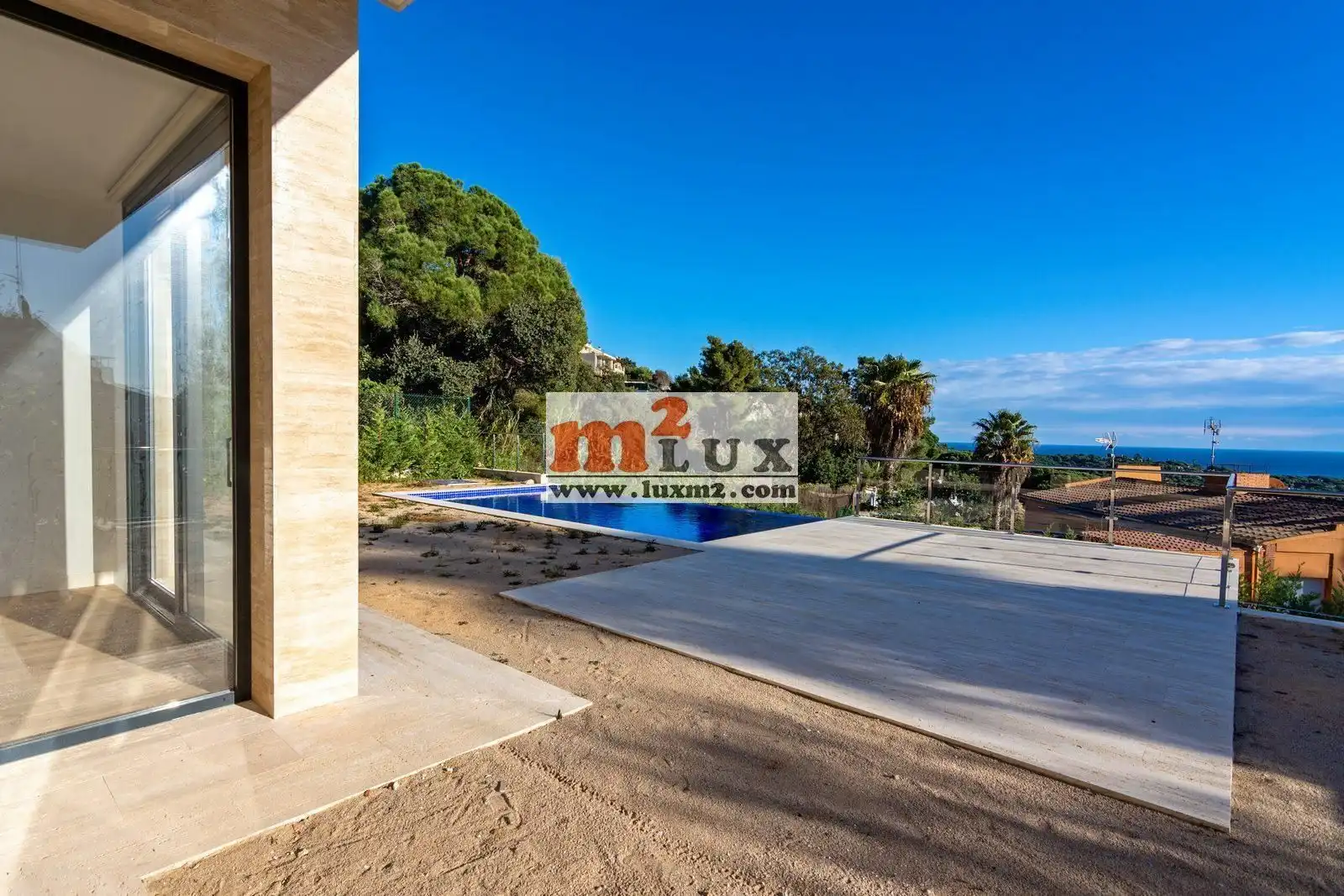 Haus mit Pool zum Verkauf in Carrer Margarida Xirgu 22, imagen 11