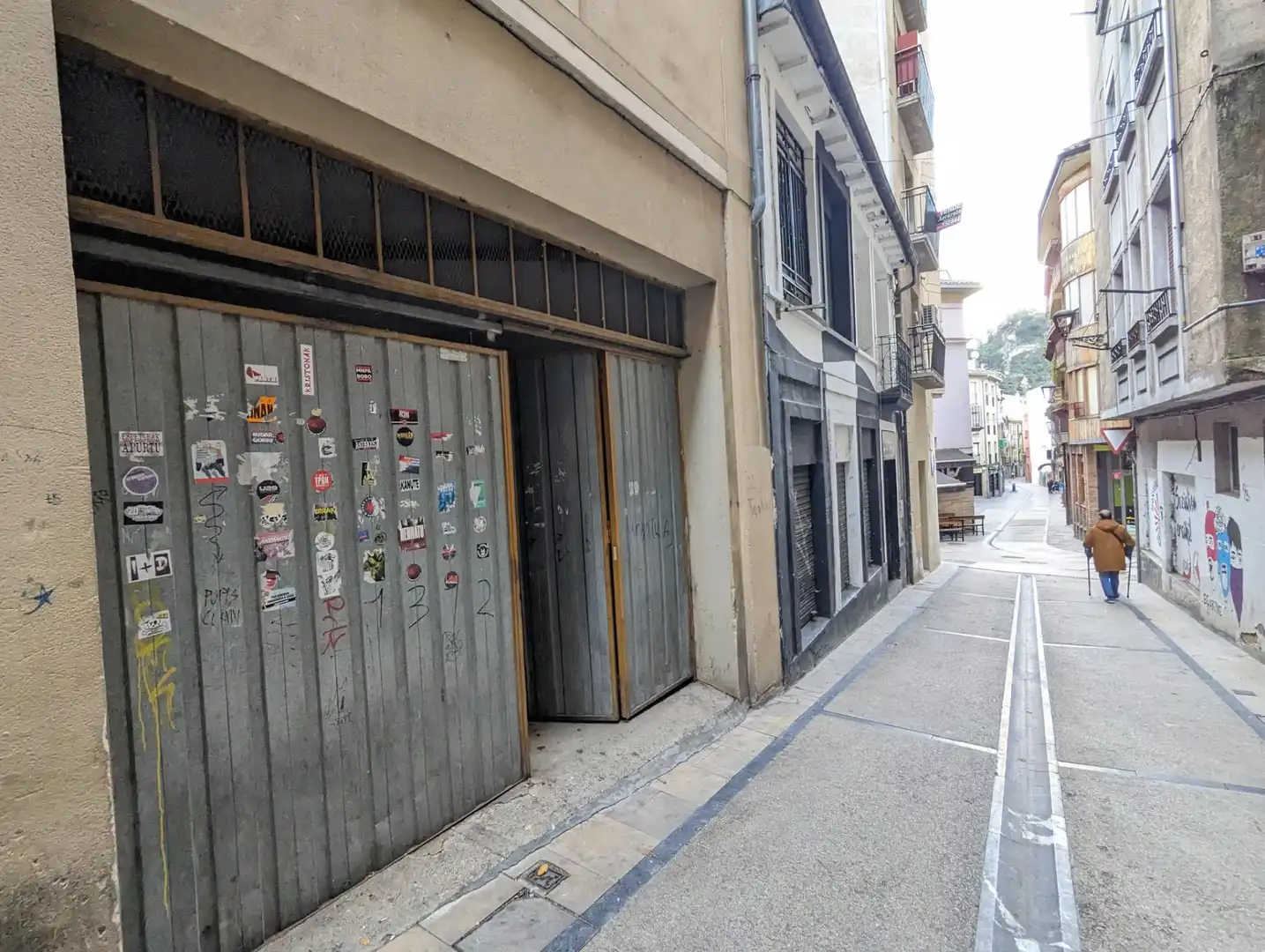 Locale commerciale in vendita a Calle NAVARRERIA