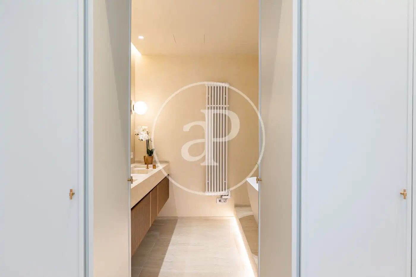 Baño de Piso en venta en Barcelona con Aire acondicionado, Calefacción y Amueblado