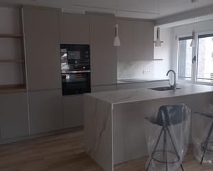 Cuina de Apartament de lloguer en Oviedo 