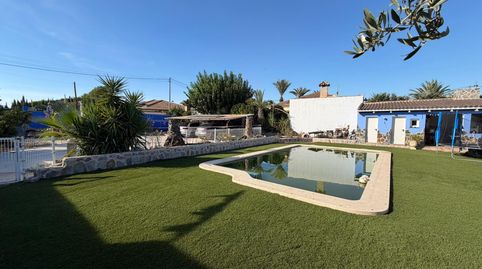 Chalet en Lorquí con Piscina y Amplia Parcela