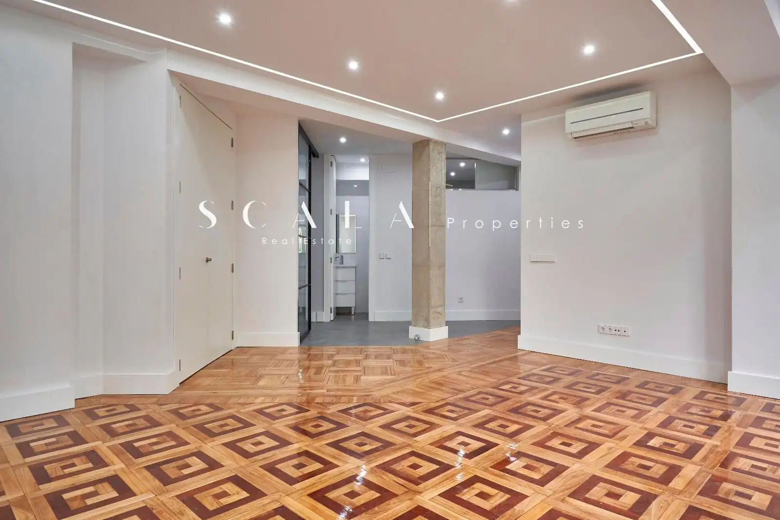 Piso con ascensor en venta en Conde de Peñalver, imagen 3