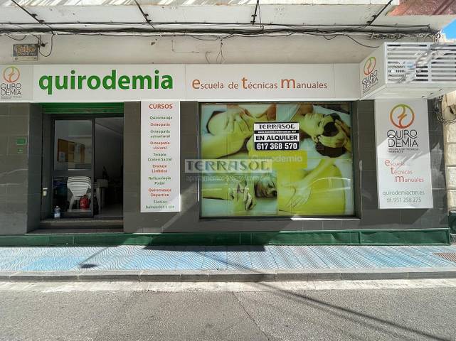 Local comercial en Alquiler en Centro