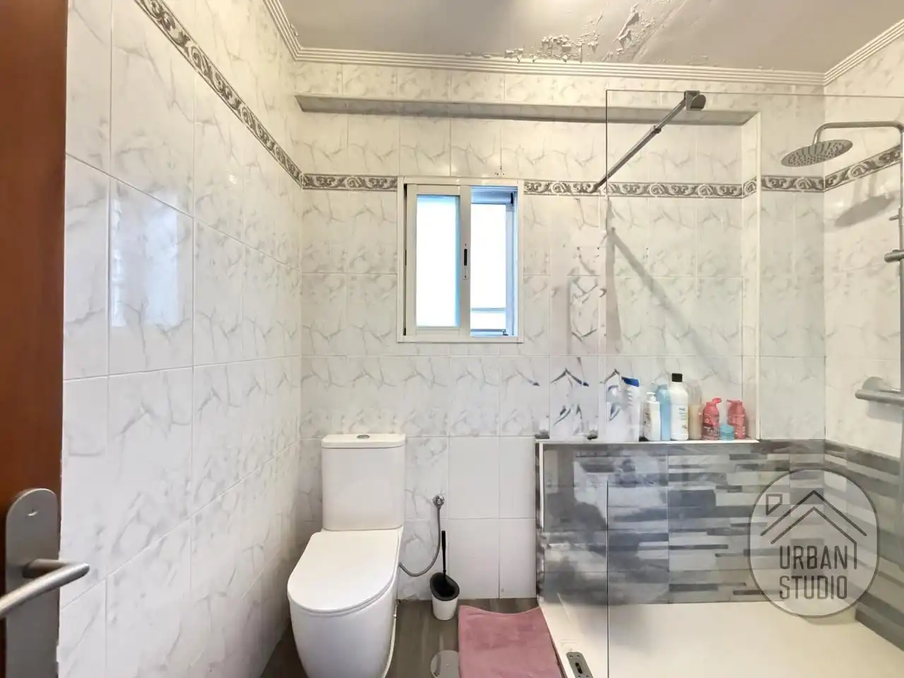 Bathroom of Flat for sale in Alicante / Alacant  with Air Conditioner and Furnished
