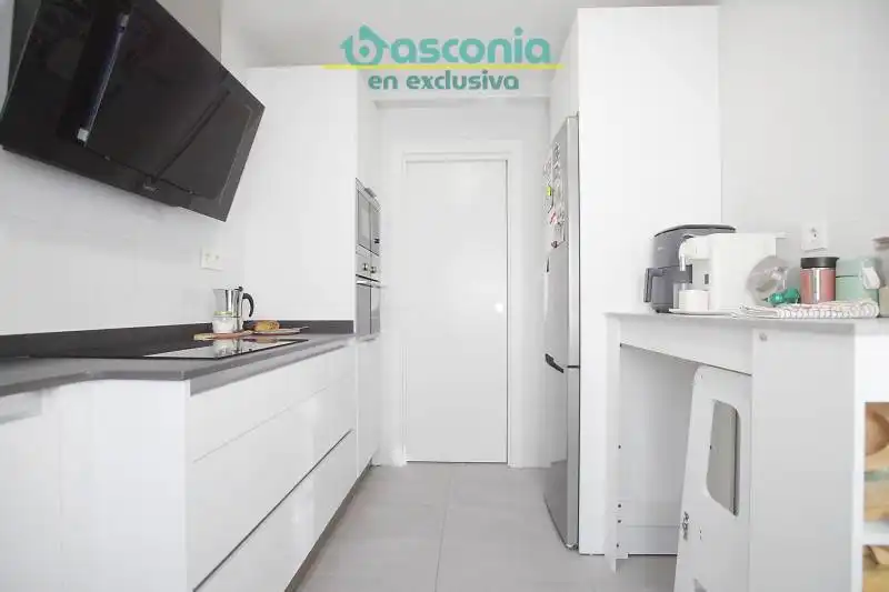 Cocina de Piso en venta en Urbi